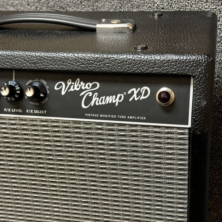 Fender Vibro Champ XD Vintage Modified Tube Amp – Mountain Music