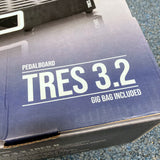 NEW Rockboard Tres 3.2 Pedalboard w/ Gig Bag