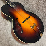 The Loar LH-700-VS Vintage Sunburst w/ Case