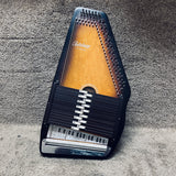 Oscar Schmidt Autoharp w/ Case B