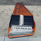 Oscar Schmidt Autoharp w/ Case A