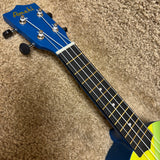 Amahi DDUK10 Rainbow Wavy Soprano Ukulele w/ Bag