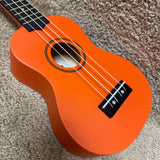 Amahi PGUKOR Soprano Tropical Penguin Uke Orange W/ Bag