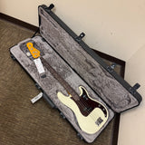 Fender American Professional II Precision Bass Olympic White w/ Deluxe Case