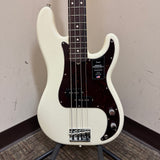 Fender American Professional II Precision Bass Olympic White w/ Deluxe Case