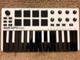 Akai MPK Mini MKii White w/ Black Keys