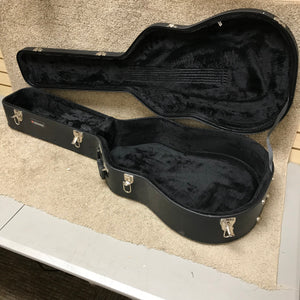 Used Road Runner Hardshell Case Dreadnought