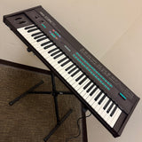 Yamaha DX7 Keyboard 1985 w/ Cartridge & Case