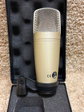 Behringer C-1 Large Diaphragm Condenser Microphone W/Clip & Case