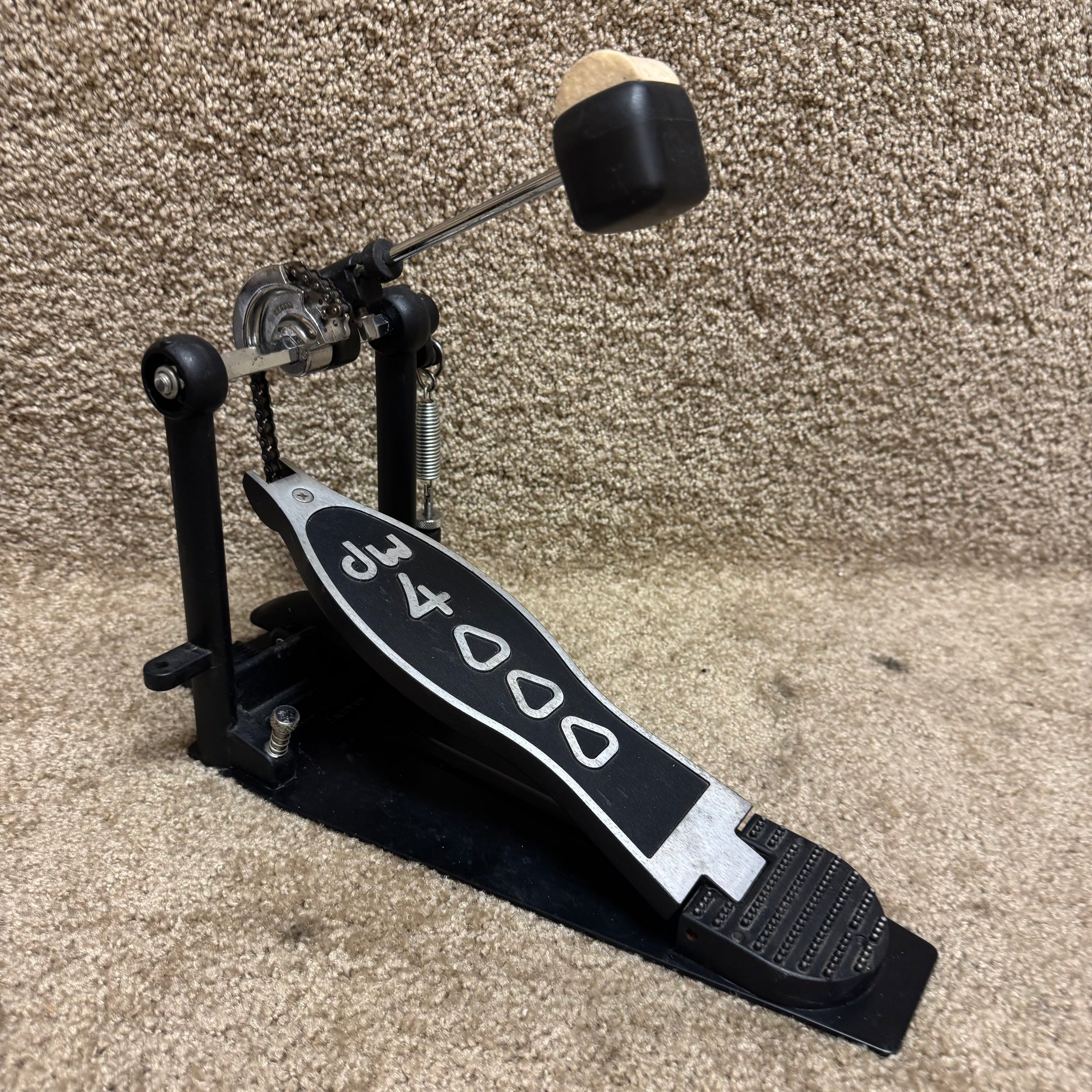DW 4000 Single Bass Kick Drum Pedal – Mountain Music