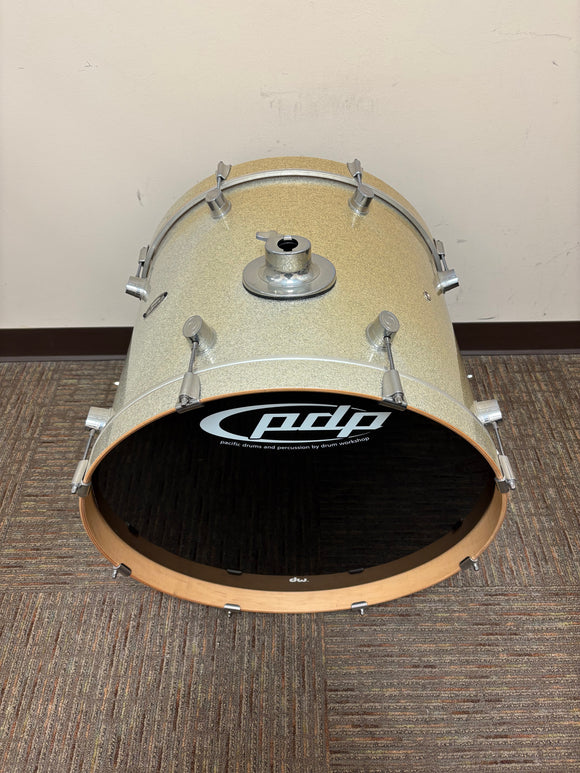 Pacific CX Series Bass Kick Drum Silver / Gold Sparkle 22x18