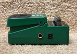 Behringer Ultra Vibrato Green UV300