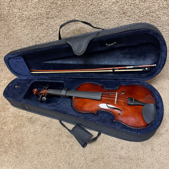 Palatino Viola 16in Outfit with Case Bow Rosin