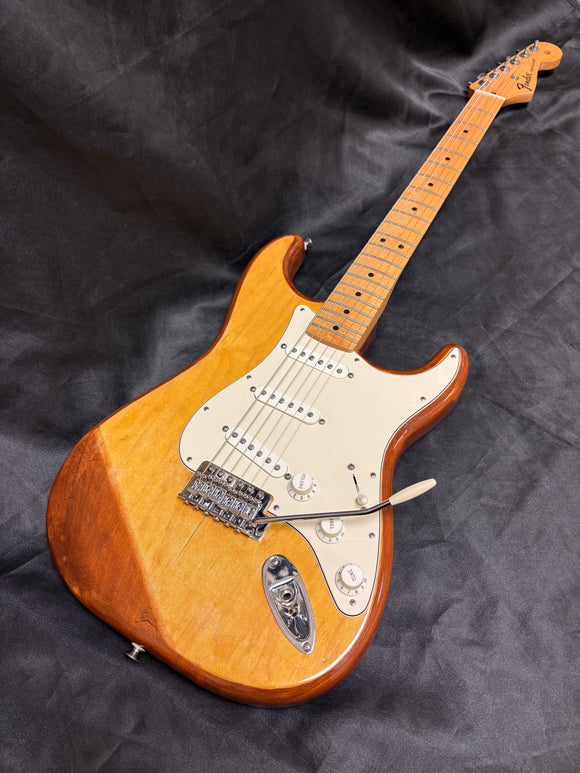 Fender FSR Standard Stratocaster 2 Tone Refin MIM 2011