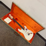 Fender Jeff Beck Stratocaster Olympic White w/ Deluxe Tweed Case