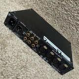 Shure SCM268 A 4-Channel Mic Microphone Mixer