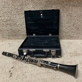 Vito ResoTone Clarinet w/case