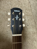 Yamaha APXT2 3/4 Thinline Acoustic-Electric Guitar w/ Gig Bag