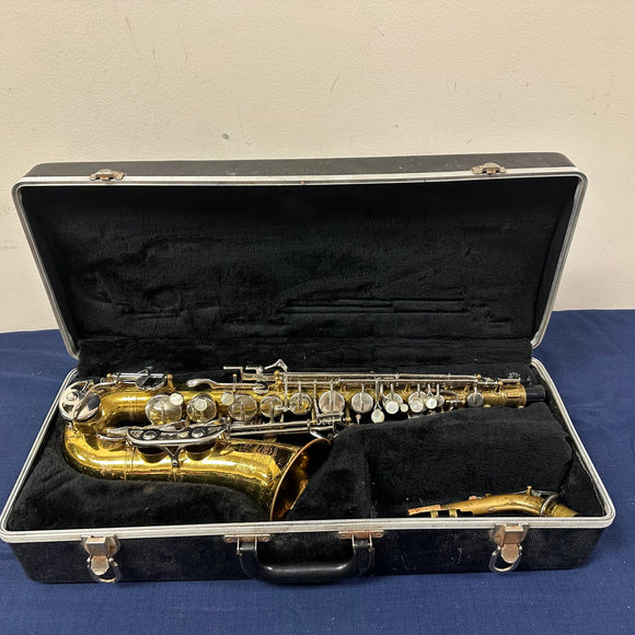 Bundy II Alto Saxophone w/ Case and Mouthpiece