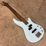 Mitchell MB100PB Short Scale Bass Light Blue