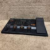 Roland GR-33 Guitar Synthesizer