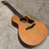 Eastman AC122-2CE Solid Cedar Top Cutaway Electric