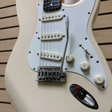 Fender Squier Bullet Stratocaster MIK White