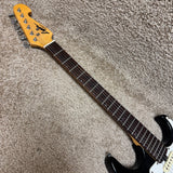 Lyon by Washburn Strat Style Black