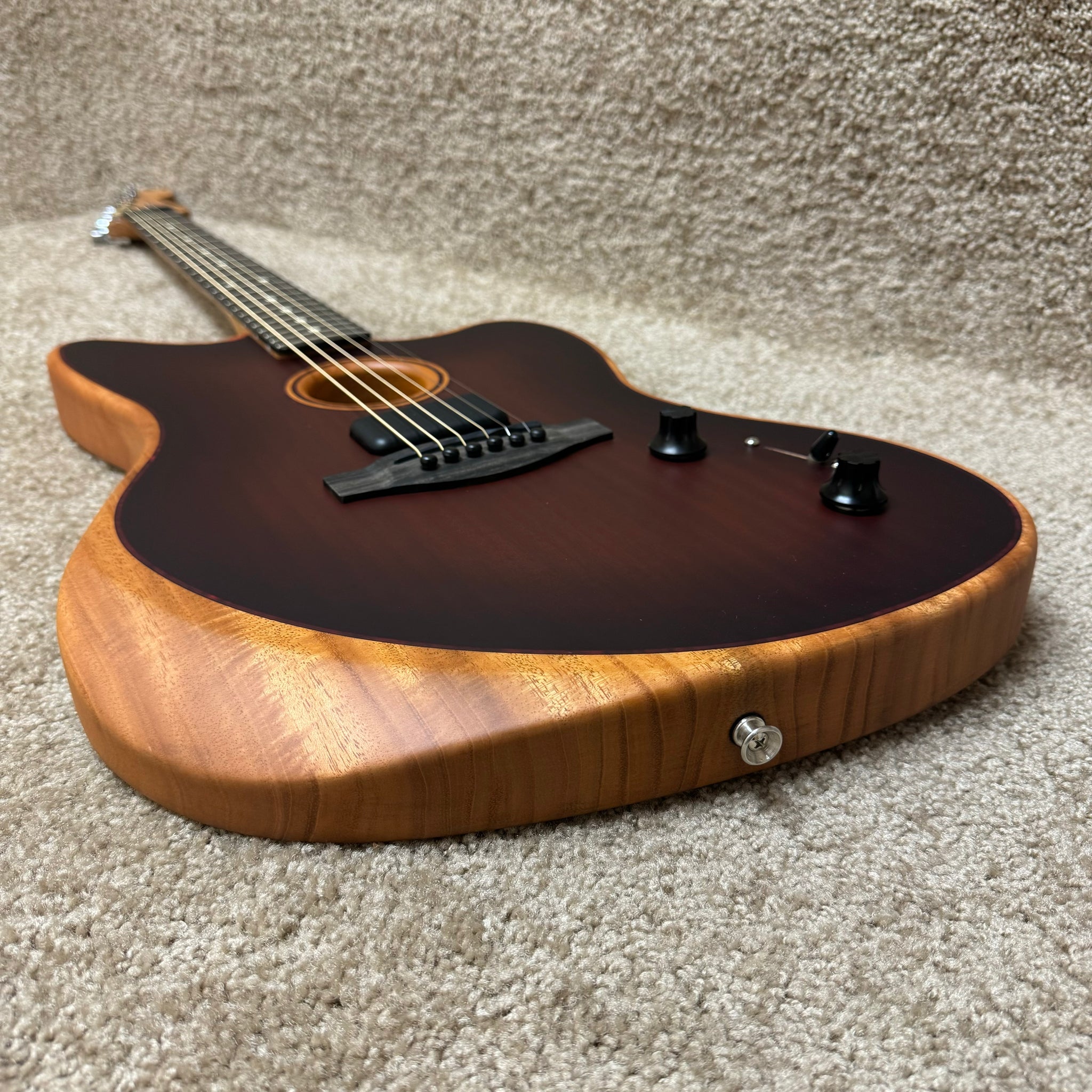 Fender Jazzmaster All Mahogany Review Fender American Acoustasonic