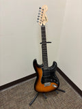 Squier Affinity Strat HSS Sunburst w/ Bag