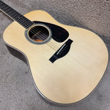 Yamaha LL16-ARE Natural Acoustic Electric All Solid W/ Soft Case