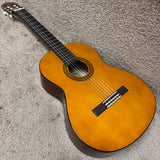 Yamaha C40 PKG Gigmaker Classical w/ Bag & Tuner