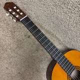 Yamaha C40 PKG Gigmaker Classical w/ Bag & Tuner
