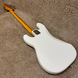 Squier Classic Vibe 60s Precision Bass Olympic White