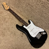 Squier Mini Strat Guitar Black 3/4