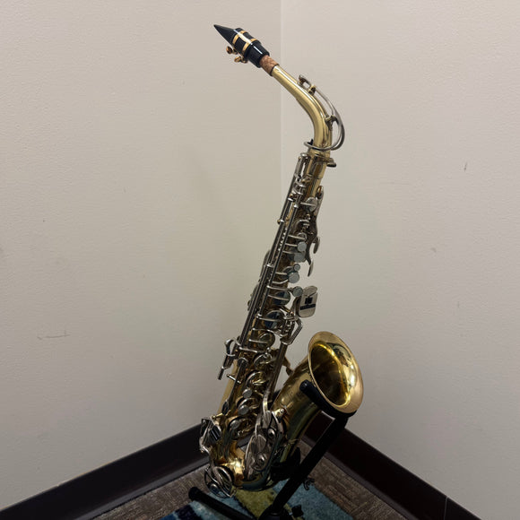 Bundy II Alto Saxophone w/ Case and Mouthpiece