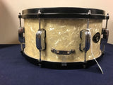 Tama Faded White Marine Pearl 13x6.5" Snare Drum