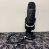 Blue Yeti Blackout USB Multipattern Mic W/ Desk Stand