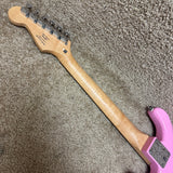 Squier Mini Stratocaster Strat Pink