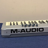 M-Audio Oxygen 61 Silver MIDI USB Controller