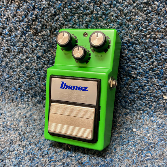 NEW Ibanez TS9 Tube Screamer Guitar Effects Pedal